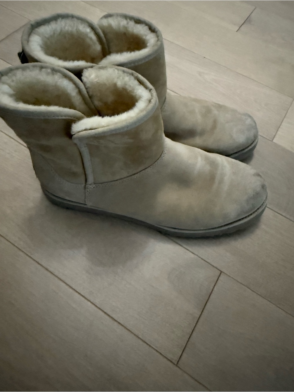 UGG Short Sheepskin Lined Boots - Cream